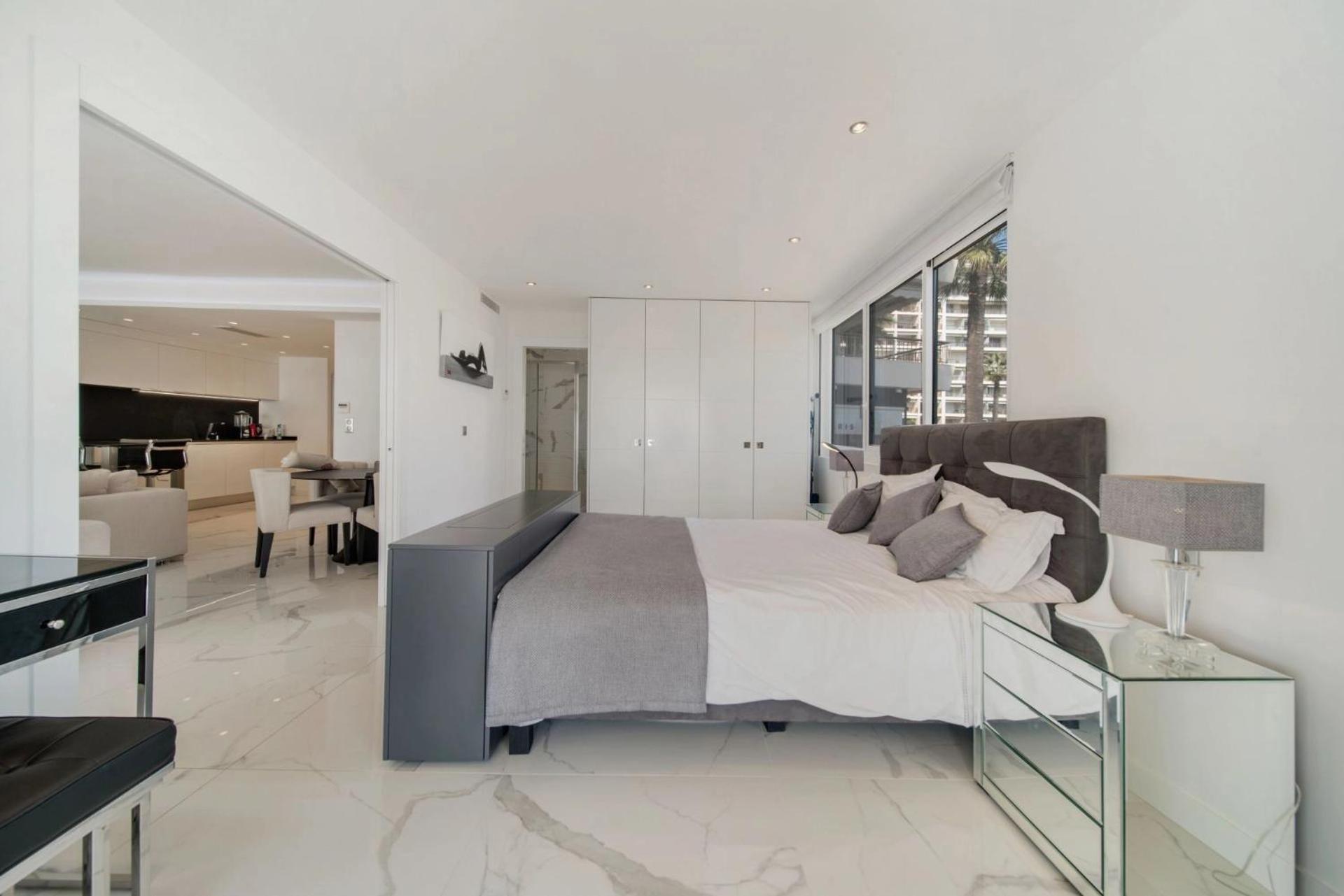 Ref 1337 - Croisette - Vue Apartment Cannes